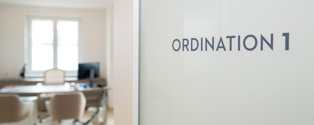 Header_RIA_0698 Header_RIA_0698